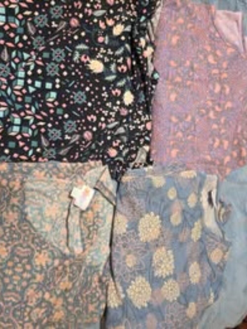 LuLaRoe (4 Shirt Bundle) High/Low Short Sleeve (2X)